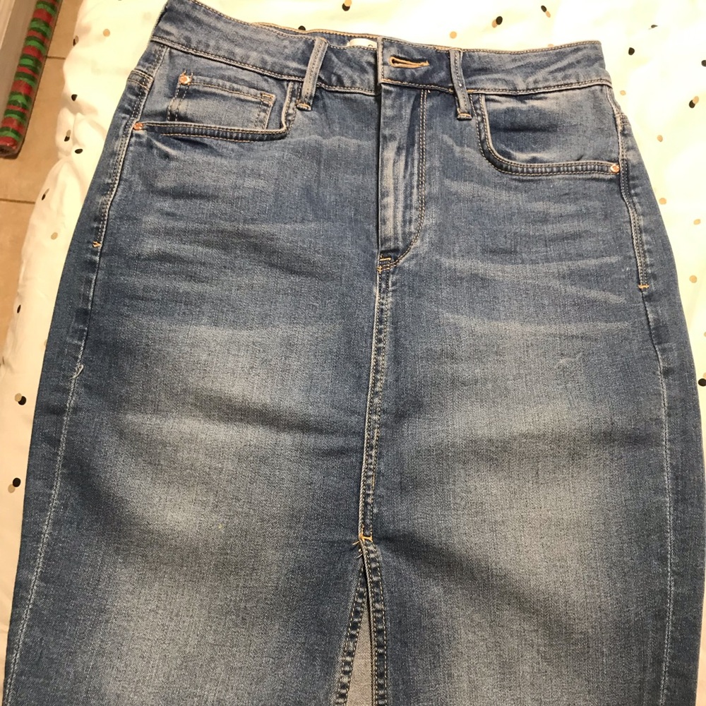Denim skirt
